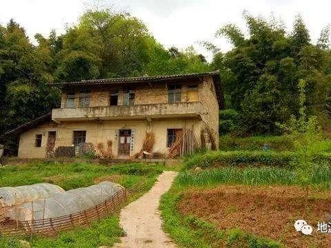 农村宅基地和农房能否继承？